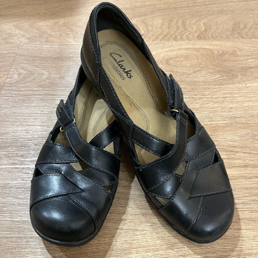 Clarks Women's Black Leather Loafers